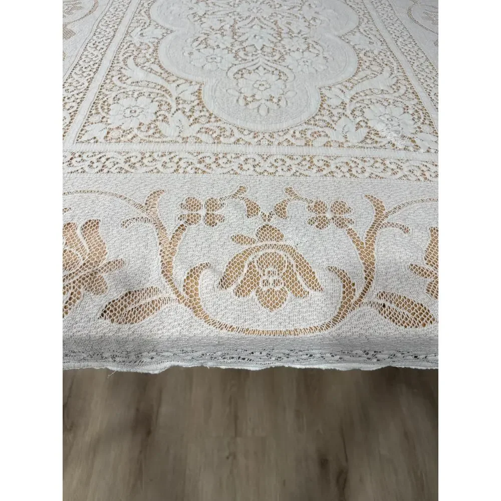 VINTAGE Lace Tablecloth Floral Cottagecore Farmhouse White Rectangular Cotton